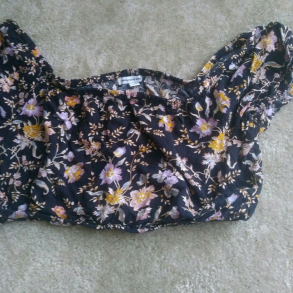 American Eagle Top